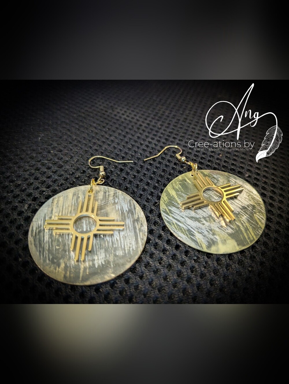 Native American Elegant Gold Zia Shell Disc Earrings